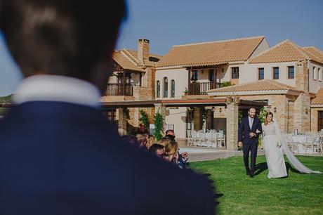 Elegant winery wedding in Sounio | Mary & Jan Wedding Photographer : POV Studio