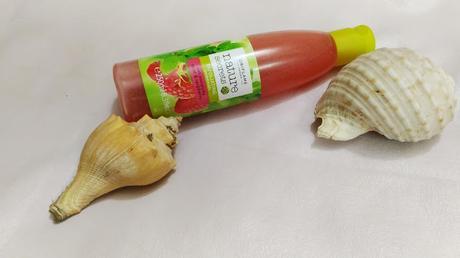 Oriflame Nature Secrets Exfoliating Shower Gel Review Oriflame Nature Secrets Exfoliating Shower Gel Review