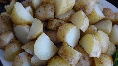 bombay-aloo-easy-healthy-vegan-vegetarian-gluten-free-healthy-asy-low-fat-Indian-main-dish-side-Indian-new-jersey-potatoes-mustard-seeds-onions-turmeric-red-chillies-asafoetida-cumin-coriander-seeds-