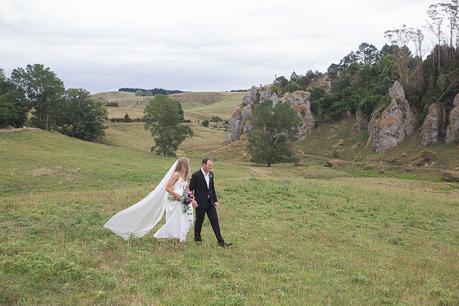 A Rustic & Relaxed Te Awamutu Wedding by Anna Allport