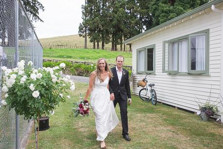 A Rustic & Relaxed Te Awamutu Wedding by Anna Allport