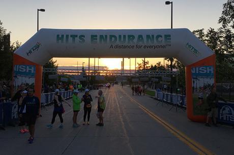 Omaha Marathon 2016 start line