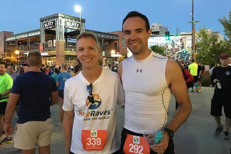 Mike Sohaskey & Dan Solera at Omaha Marathon start