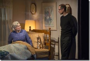 Review: Visiting Edna (Steppenwolf Theatre)