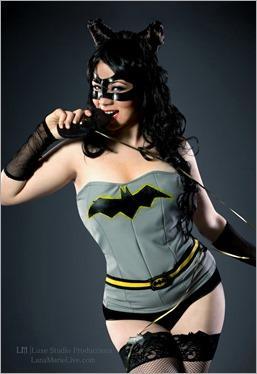 LanaCosplay as Sexy Batman (Photo by Luxe Studio)