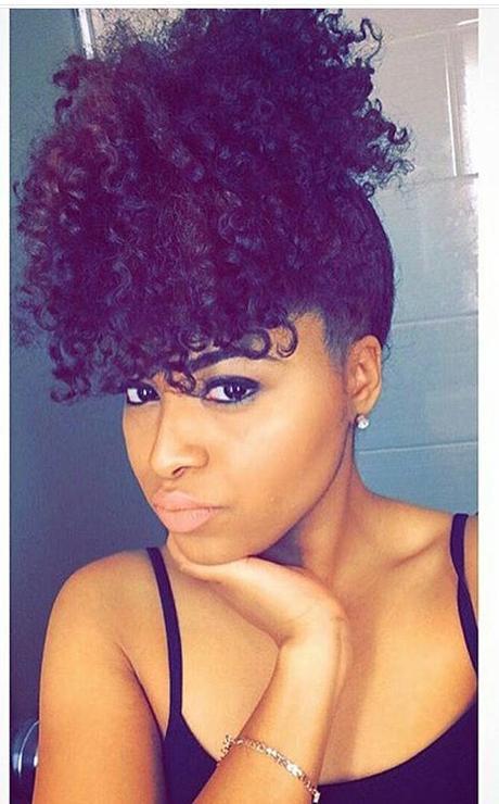 Put Those Scissors Down! Here's How to Create Faux Bangs on Natural Hair