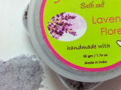 Review: Fushia Vkare BATH SALT Lavender Florets Swatches