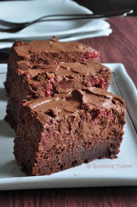 Easy Brownie Raspberry Mousse Cake