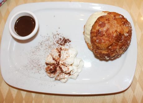 Dining In Disneyland Paris