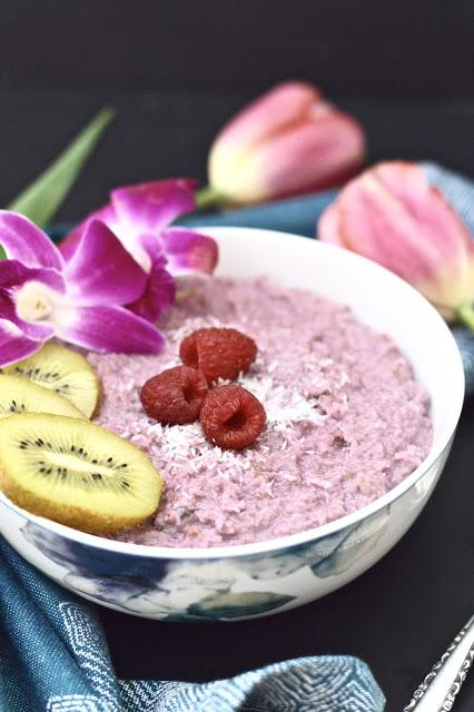 Paleo Raspberry Coconut Oatmeal (Grain Free, Gluten Free, AIP, GAPS, Whole 30, SCD, Low FODMAP, Vegan)