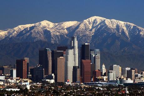 1200px-la_skyline_mountains2