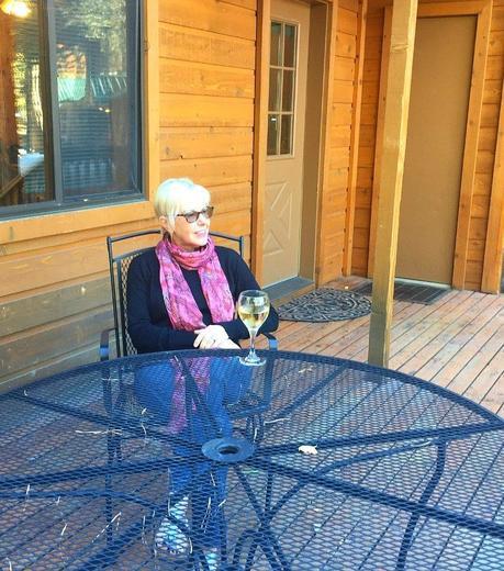 Cabin With A View: Road Trip With Sis relaxing at the cabin