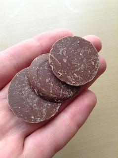 Chocologic no added sugar milk chocolate buttons 