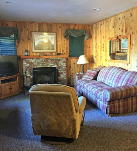 cabin style, knotty pine and plaid