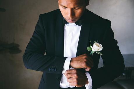 wedding-santorini-groom-attire
