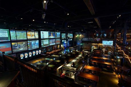 The Best Bars to Watch the Cubs in the ‘Burbs cubs bars suburbs