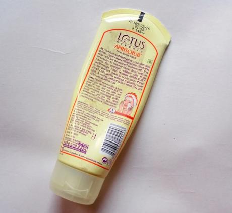 Lotus Herbals Fresh Apricot Apriscrub Review