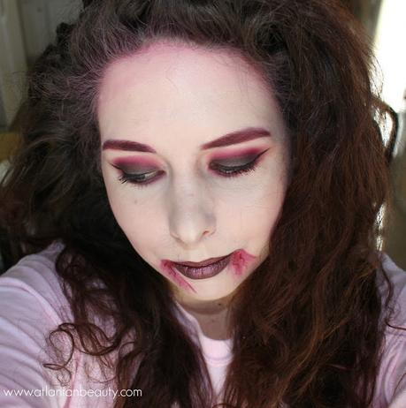 Glamorous Vampire Makeup