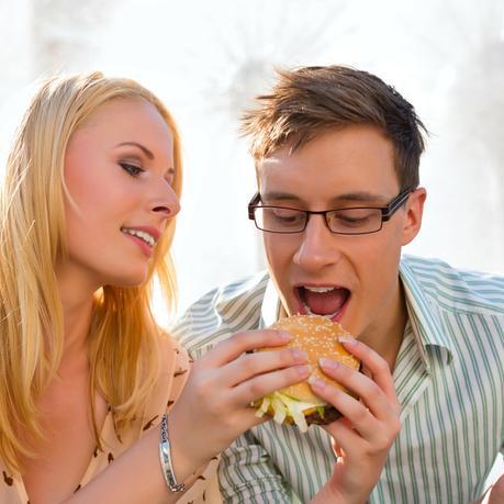 Eat slowly - how to reduce belly fat