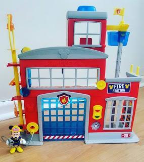 Mickey Mouse Fire Station And Fire Engine IMC Reivew