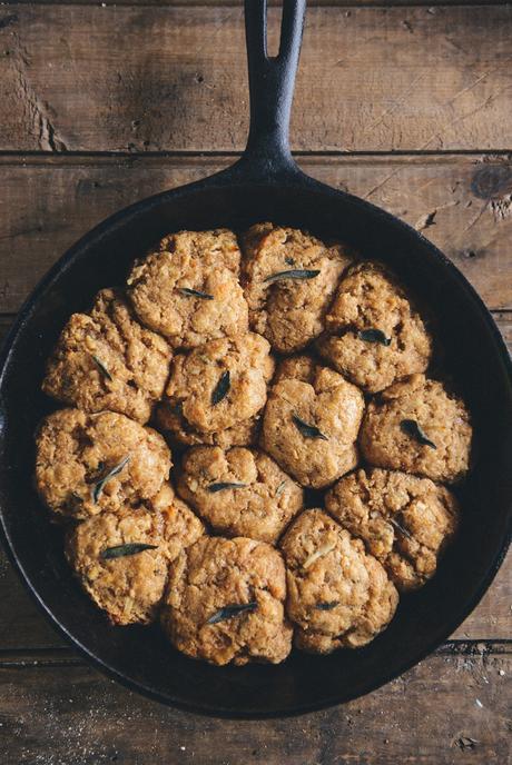 Whole Grain Apple Butter Parmesan Biscuits with Honey Sage Syrup // www.WithTheGrains.com