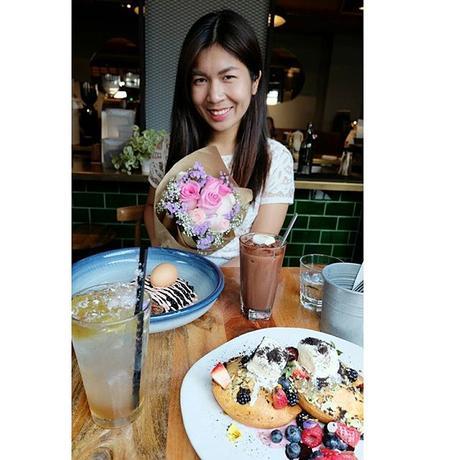 4 Steps to Perfect Brows with Browfood Brow Transformation System