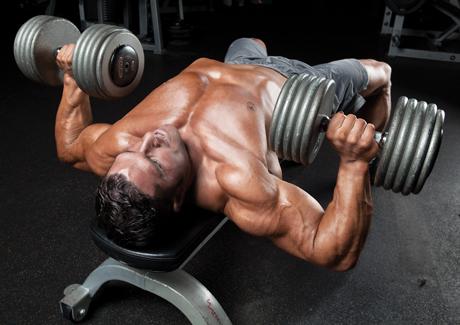 Exercise with Dumbbells That Guarantees a Chiseled Chest