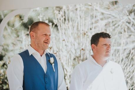 A Vintage Chic Cambridge Elopement with Amy Bell Photography