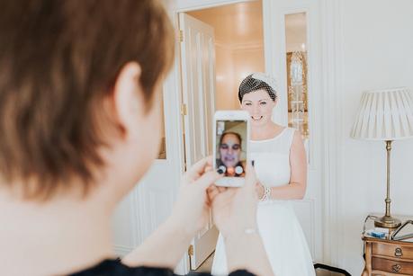 A Vintage Chic Cambridge Elopement with Amy Bell Photography