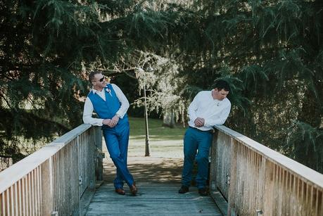 A Vintage Chic Cambridge Elopement with Amy Bell Photography