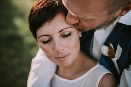 A Vintage Chic Cambridge Elopement with Amy Bell Photography