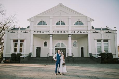 A Vintage Chic Cambridge Elopement with Amy Bell Photography