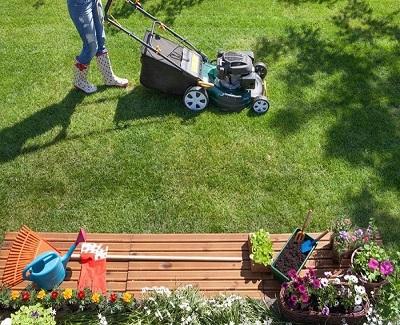 4-tips-on-maintaining-your-yard3