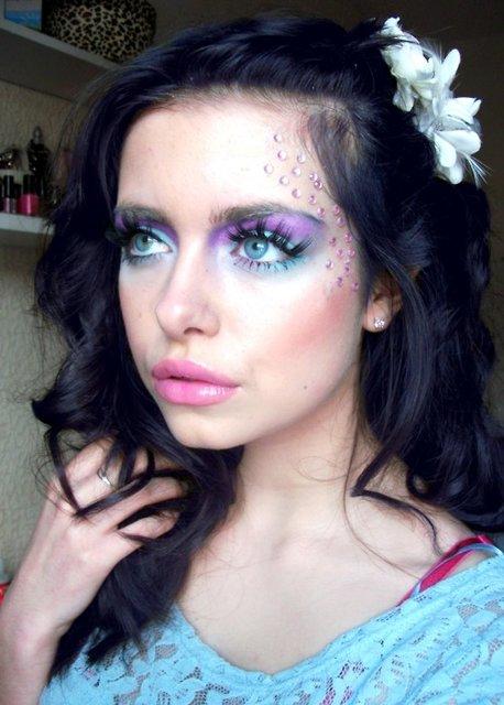 biografi Mug sagging How to Do Rave Makeup? – Best Tips and Ideas - Paperblog