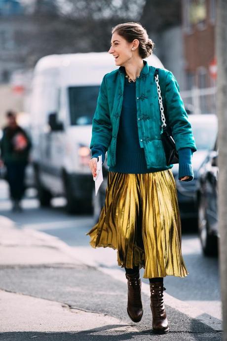 Street Style: 6 Ways to Wear Metallic Pleated Maxi and Midi Skirts ...