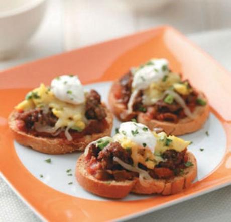 Mexican Sausage Crostini