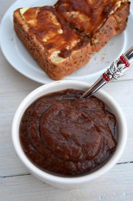 Treacle Toffee Apple Butter