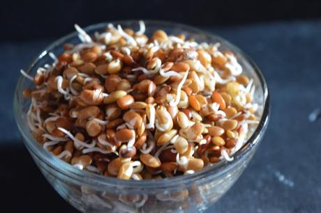 Horsegram Sprouts | Kollu Sprouts | How to make sprouts