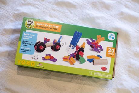 YOXO Build It kits provide your children with a fun and educational experience. These open-ended kits allow them to use their imaginations and enjoy the fun for hours! 