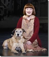 Review: Annie (Broadway in Chicago, 2016)