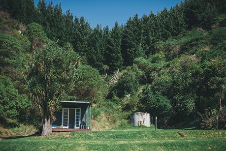 A Stylish Hawkes Bay Campground Wedding by Meredith Lord Photography