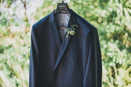 A Stylish Hawkes Bay Campground Wedding by Meredith Lord Photography