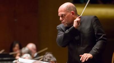 Concert Review: The Dutchman Takes the Helm