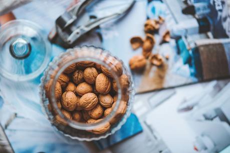 What Diet Can Help Keep Your Skin Looking Younger? walnuts