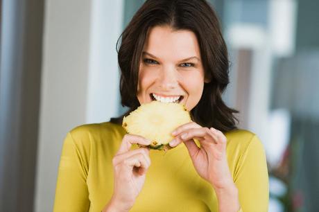 Benefits of Eating Pineapple for Skin, Hair and Health