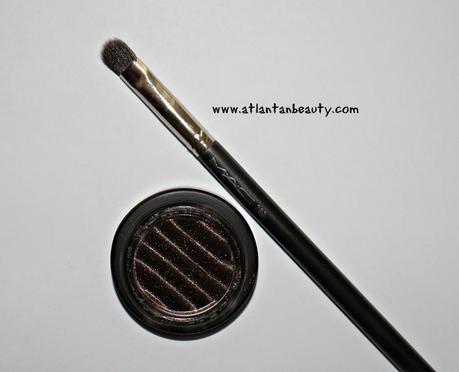 M.A.C Cosmetics Spellbinder Shadow in Dynamically Charged 