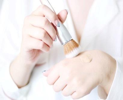 The Sephora Collection Foundation: Review And Swatch clinique-2