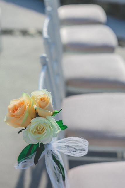 santorini wedding flowers