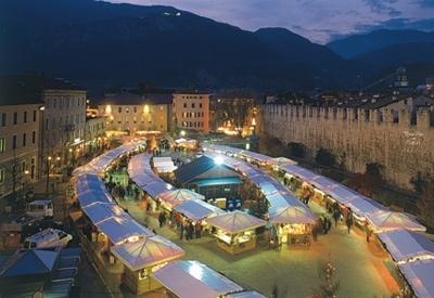 Merano a Natale. Merano during Christmas time.”