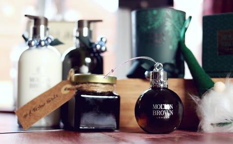 Molton Brown Fabled Juniper Berries & Lapp Pine Collection